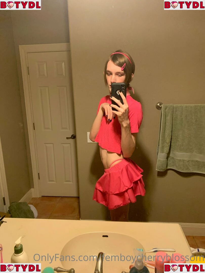 femboycherryblossom Onlyfans Photo Gallery 