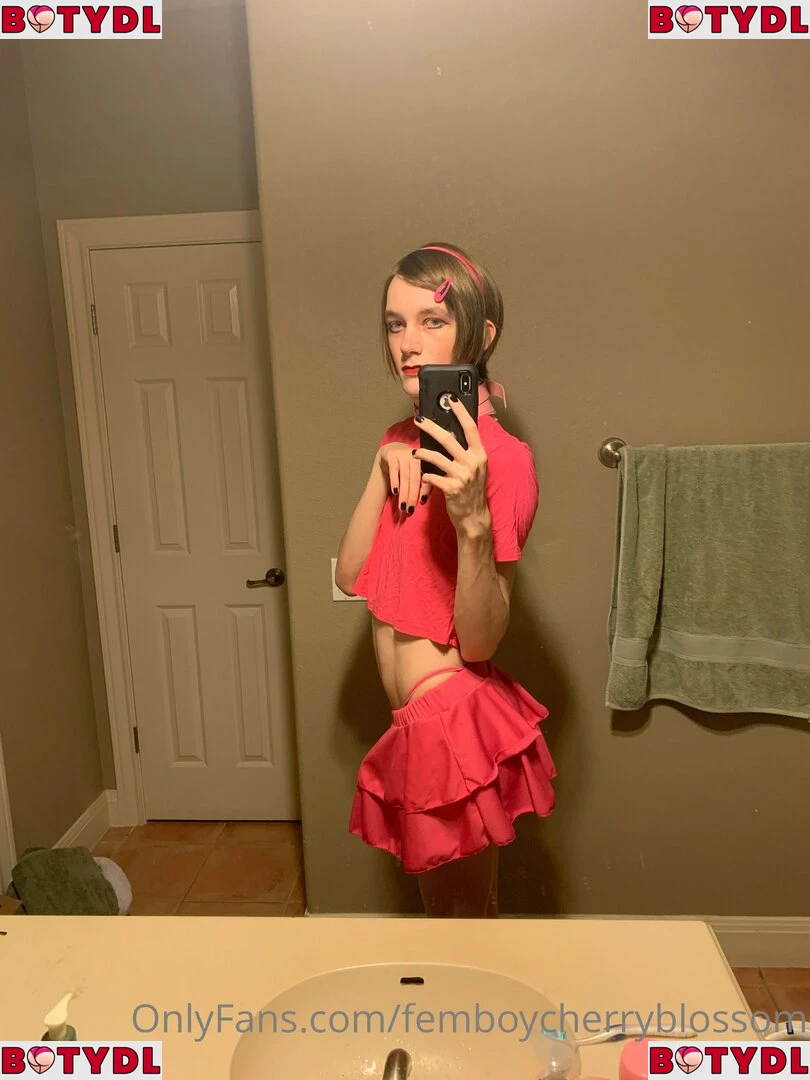 femboycherryblossom Onlyfans Photo Gallery 