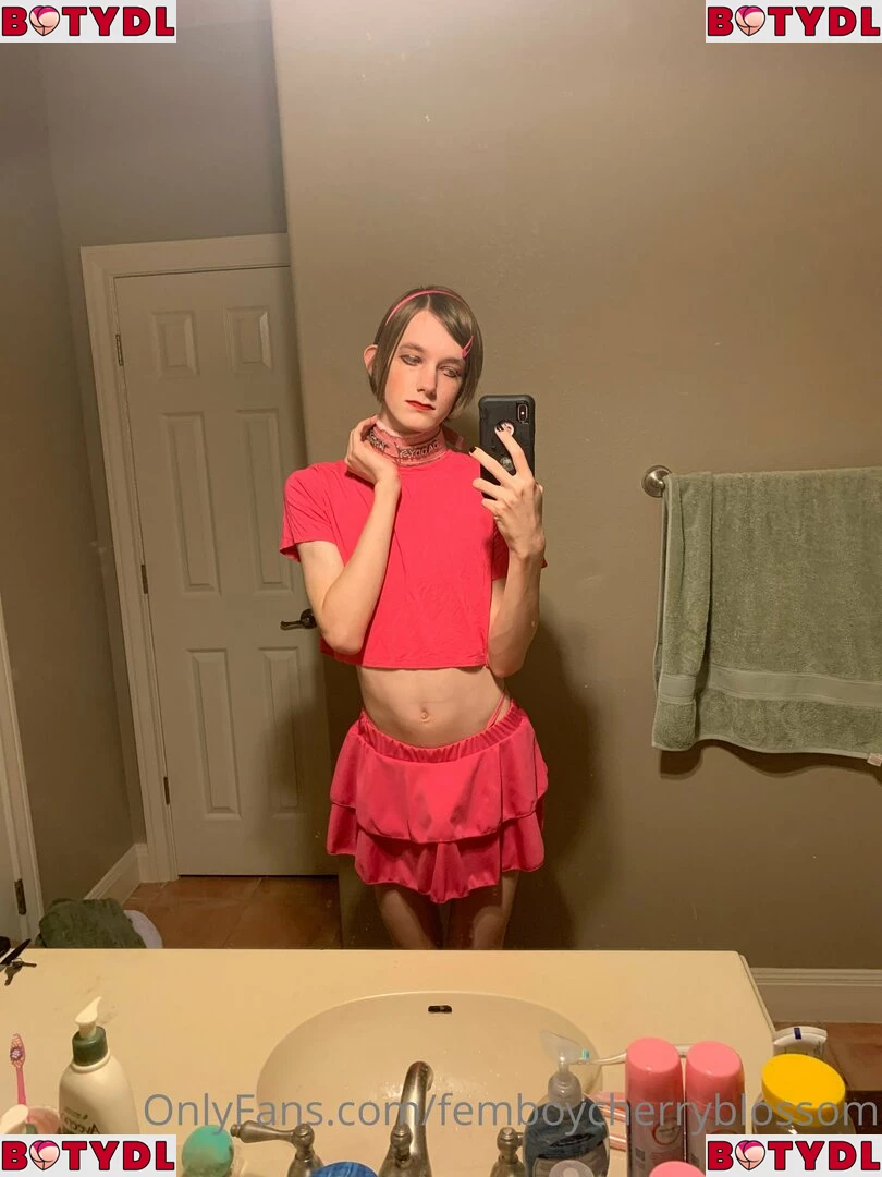 femboycherryblossom Onlyfans Photo Gallery 