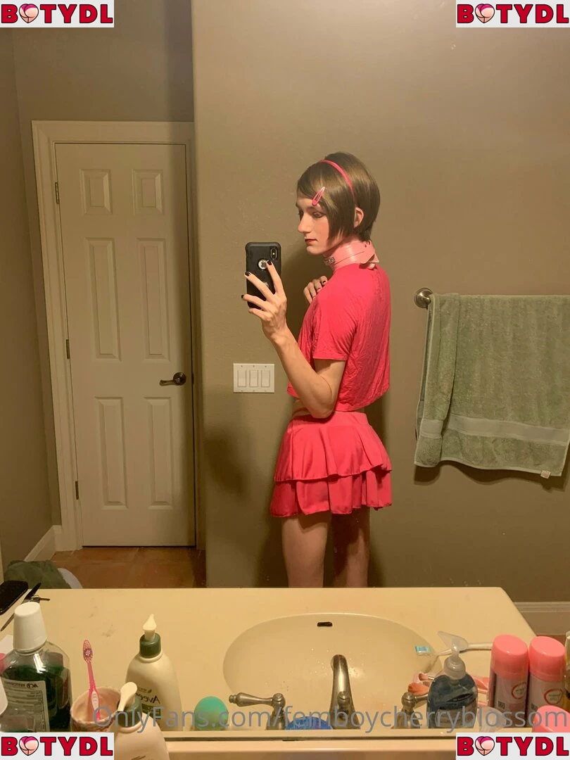 femboycherryblossom Onlyfans Photo Gallery 