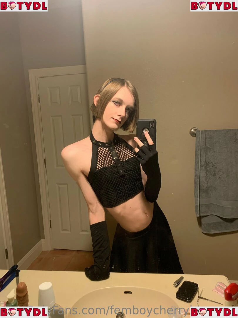 femboycherryblossom Onlyfans Photo Gallery 