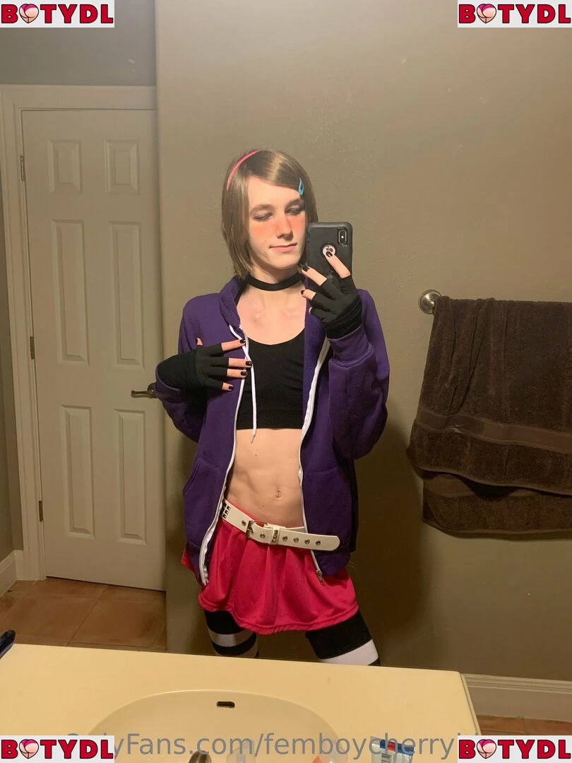 femboycherryblossom Onlyfans Photo Gallery 