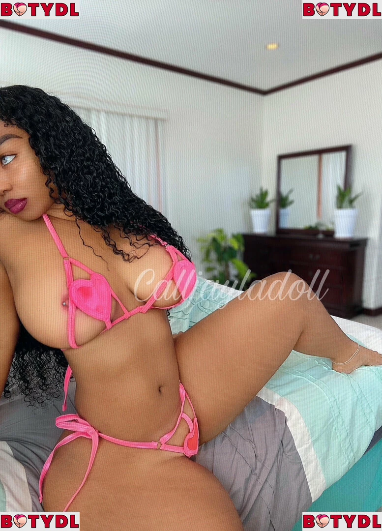 calljayladoll Onlyfans Photo Gallery 