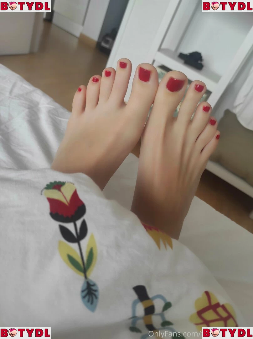 footjobsqueen Onlyfans Photo Gallery 