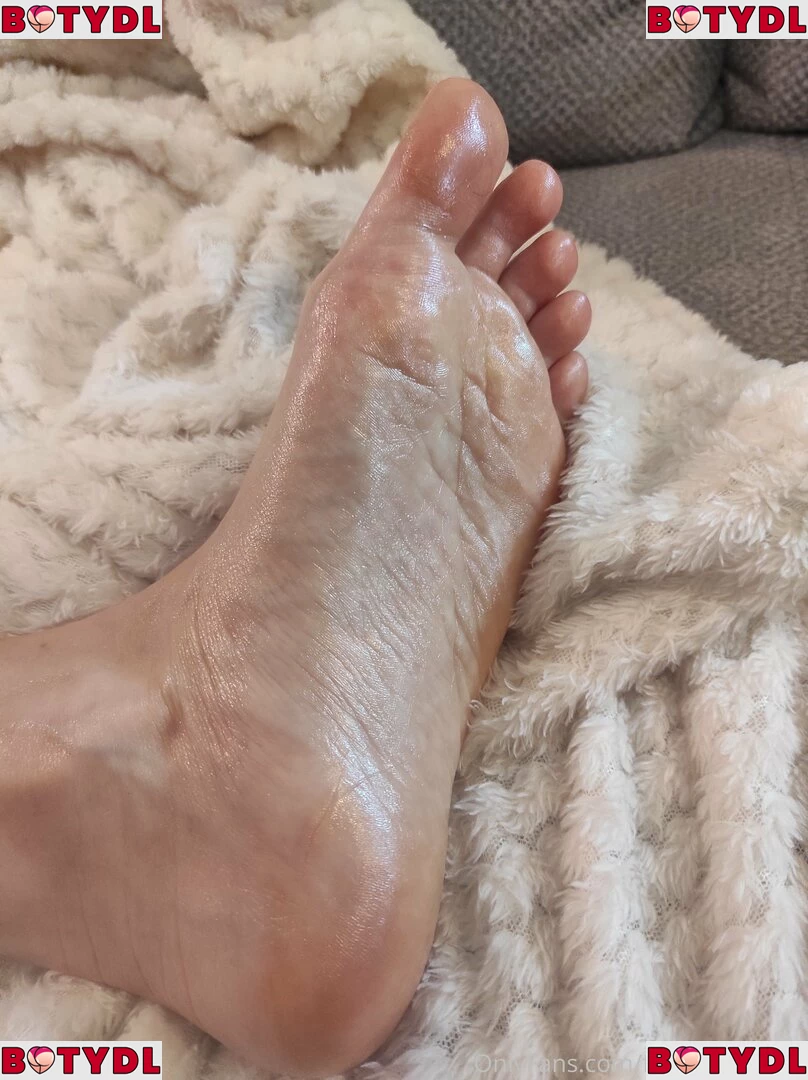 footjobsqueen Onlyfans Photo Gallery 