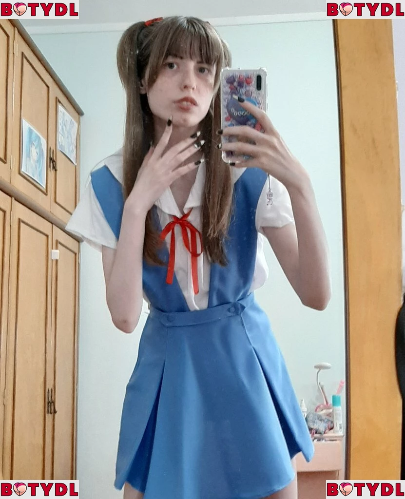 Kiki Glitter Cosplay Onlyfans Photo Gallery 