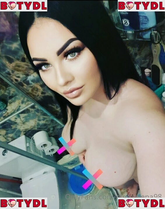 senzuallover98 Onlyfans Photo Gallery 