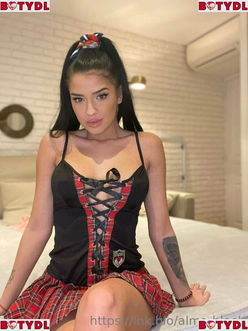 almablack Onlyfans Photo Gallery 