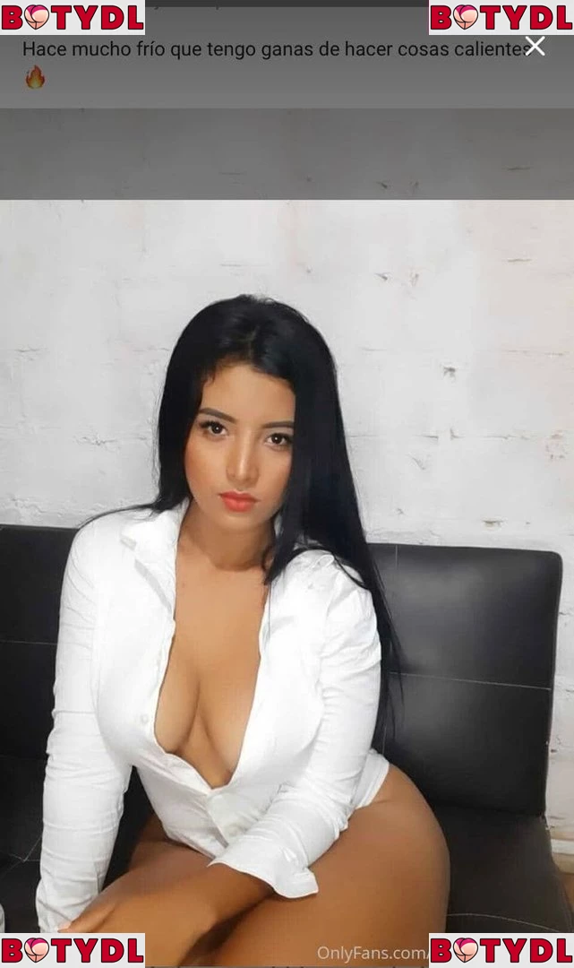 Alejandra Quiroz Onlyfans Photo Gallery 