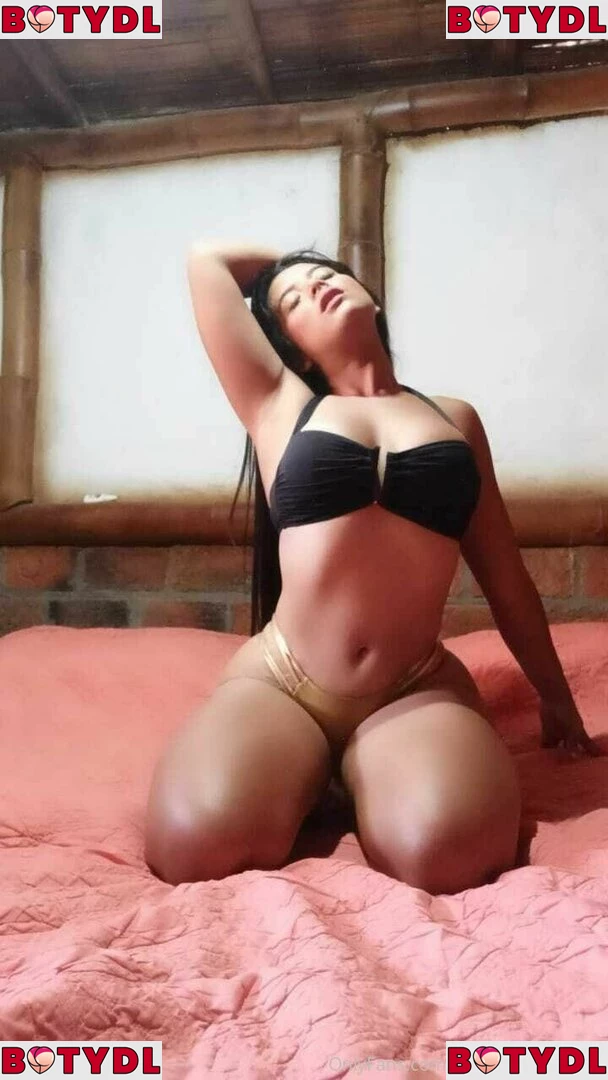 Alejandra Quiroz Onlyfans Photo Gallery 