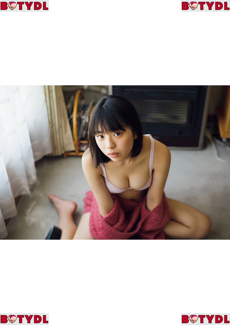 Kikuchi Hina Onlyfans Photo Gallery 