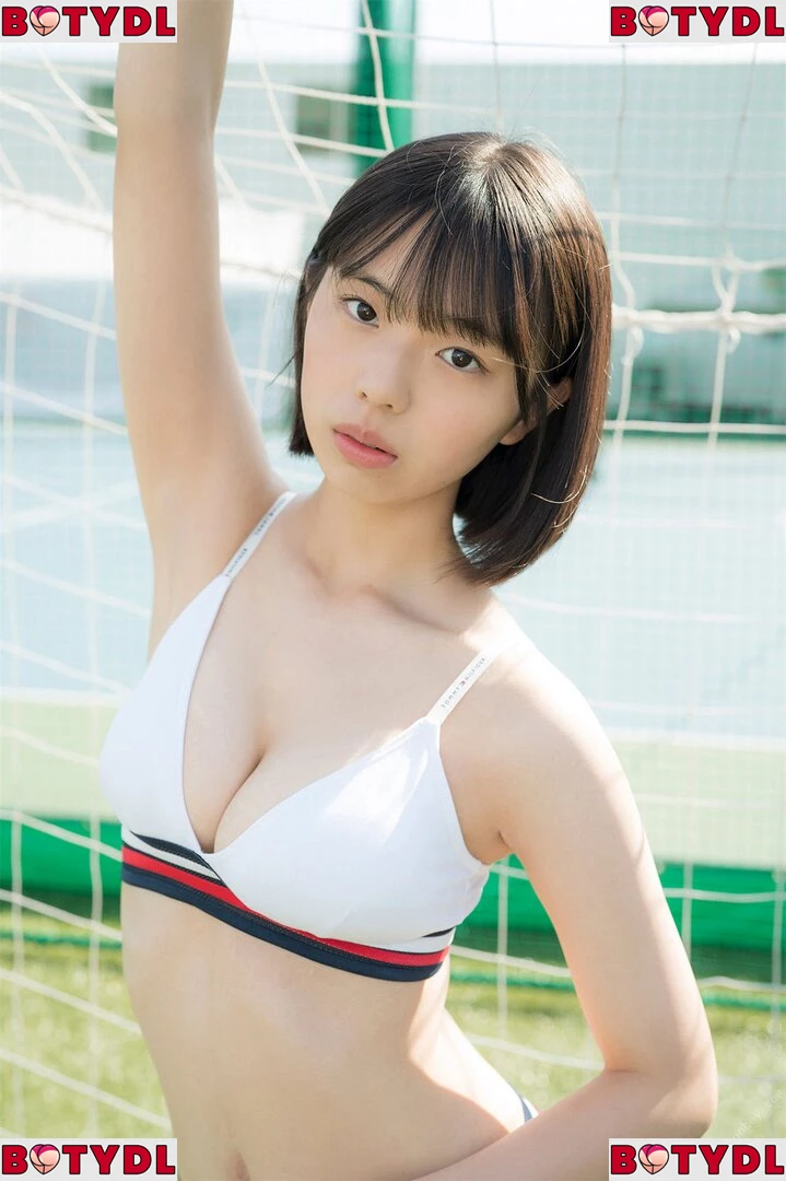 Kikuchi Hina Onlyfans Photo Gallery 