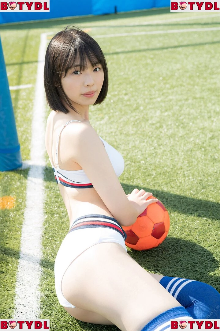 Kikuchi Hina Onlyfans Photo Gallery 