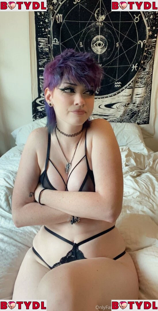 gothscumbag Onlyfans Photo Gallery 