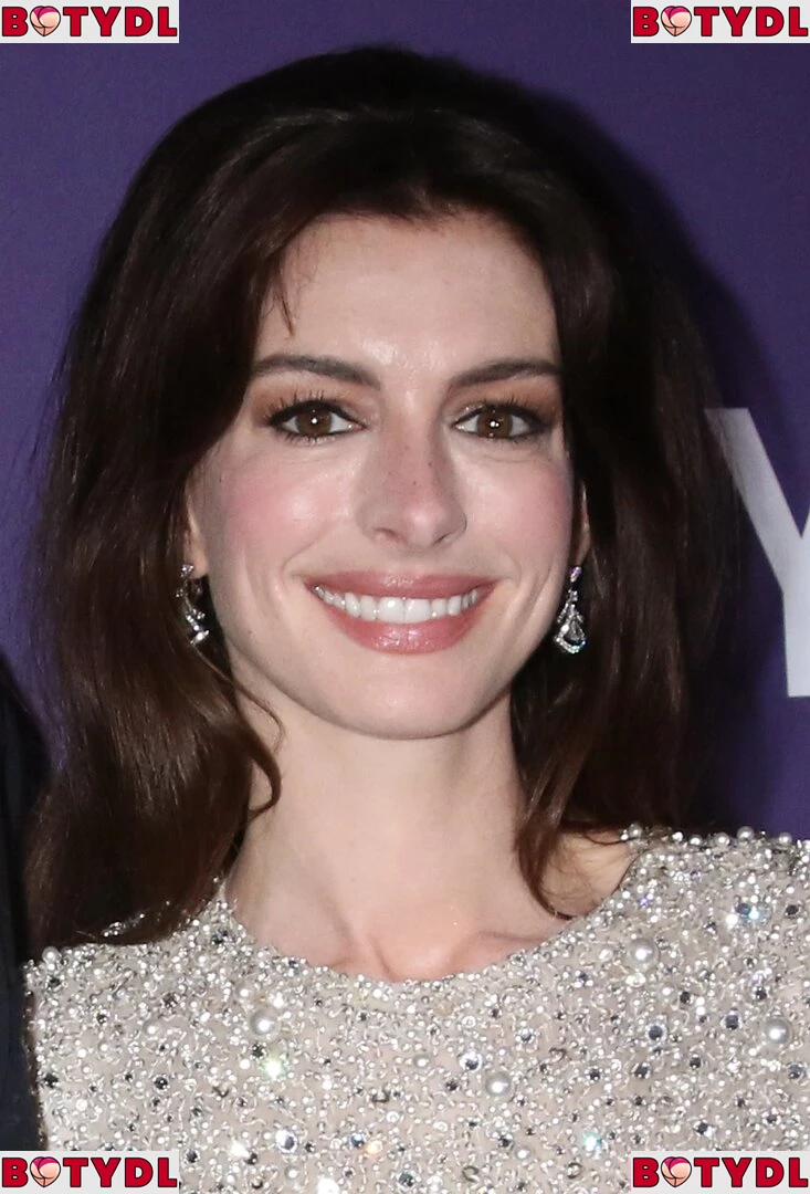 Anne Hathaway Onlyfans Photo Gallery 