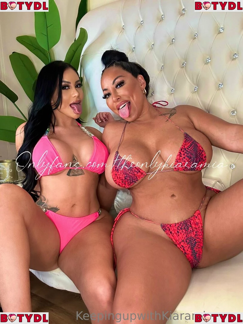 theonlykiaramia Onlyfans Photo Gallery 