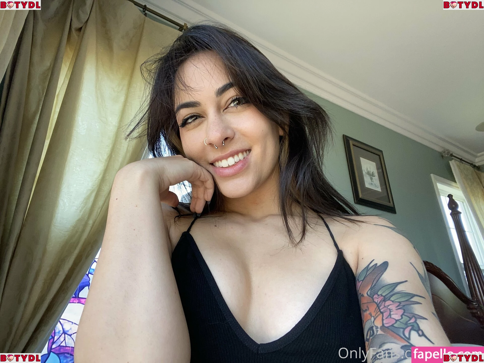 blodvy Onlyfans Photo Gallery 