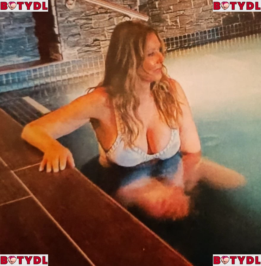 Carol Vorderman Onlyfans Photo Gallery 