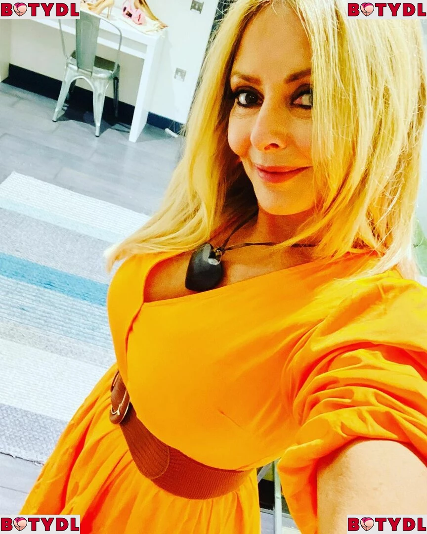 Carol Vorderman Onlyfans Photo Gallery 