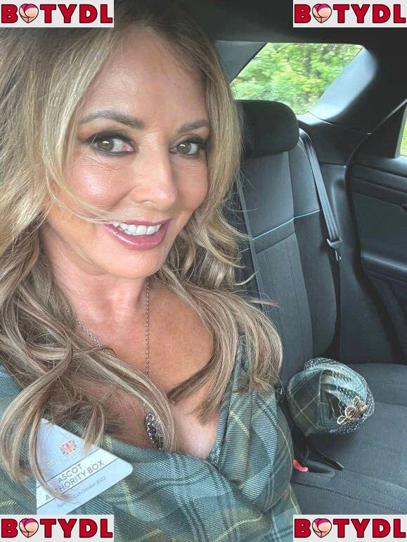 Carol Vorderman Onlyfans Photo Gallery 