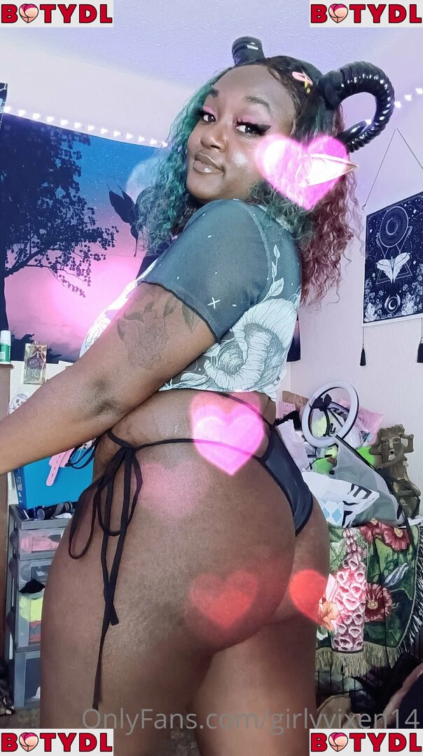 girlyvixxxen Onlyfans Photo Gallery 