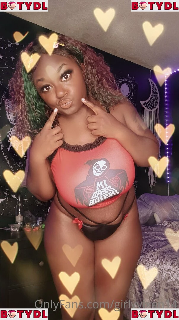 girlyvixxxen Onlyfans Photo Gallery 