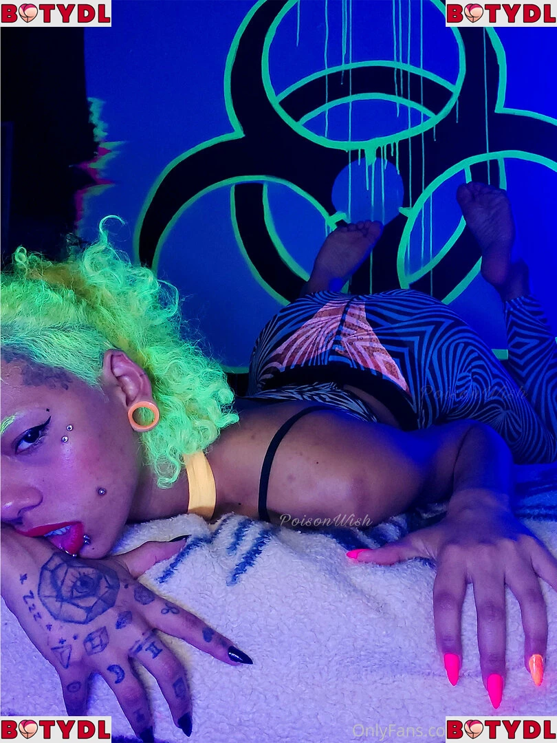 poisonwish Onlyfans Photo Gallery 