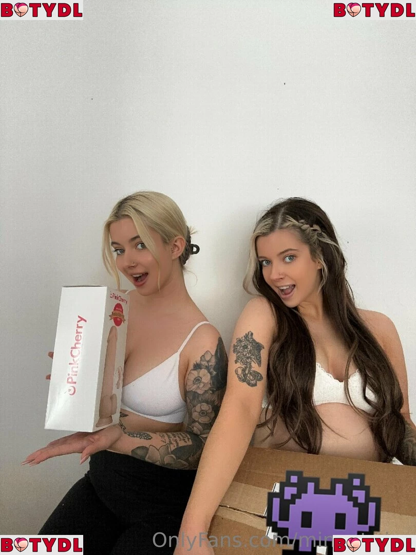 MinneTwins Onlyfans Photo Gallery 