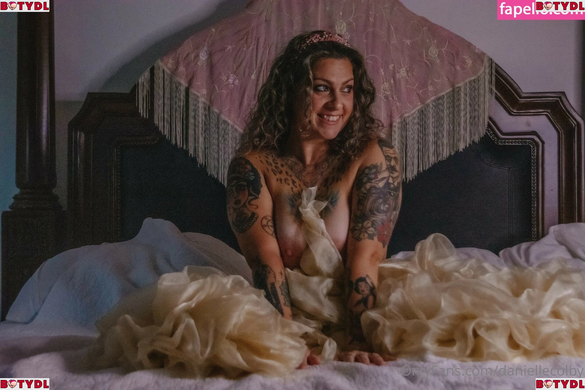 Danielle Colby Onlyfans Photo Gallery 