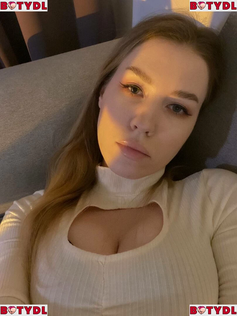 Mood Asmr Onlyfans Photo Gallery 