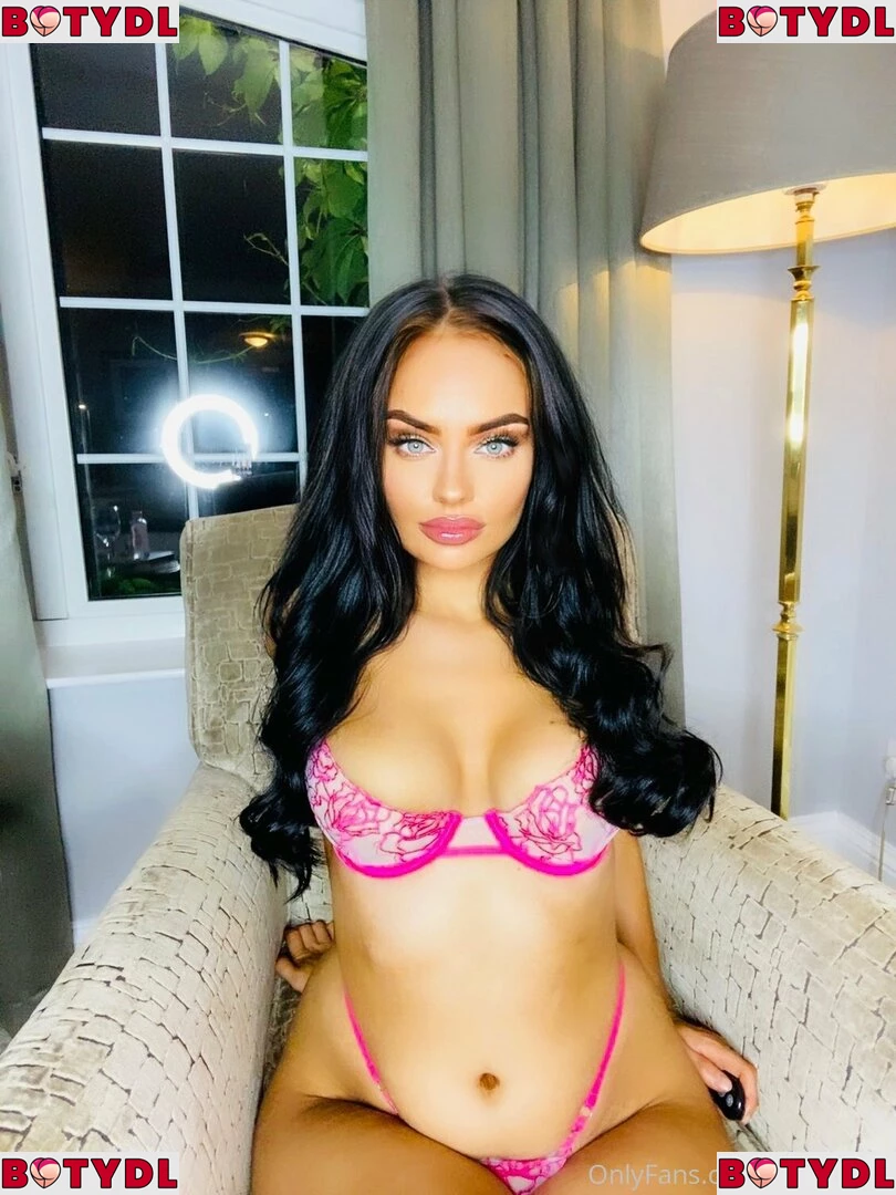 clarajanex Onlyfans Photo Gallery 