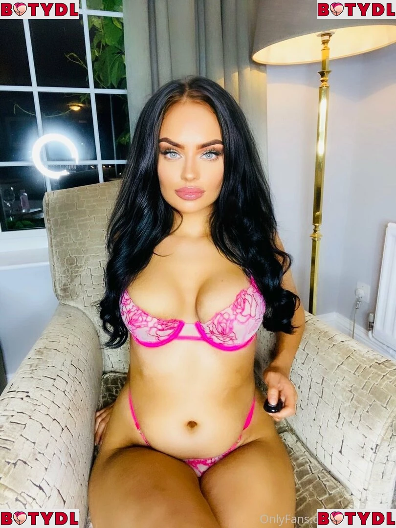 clarajanex Onlyfans Photo Gallery 