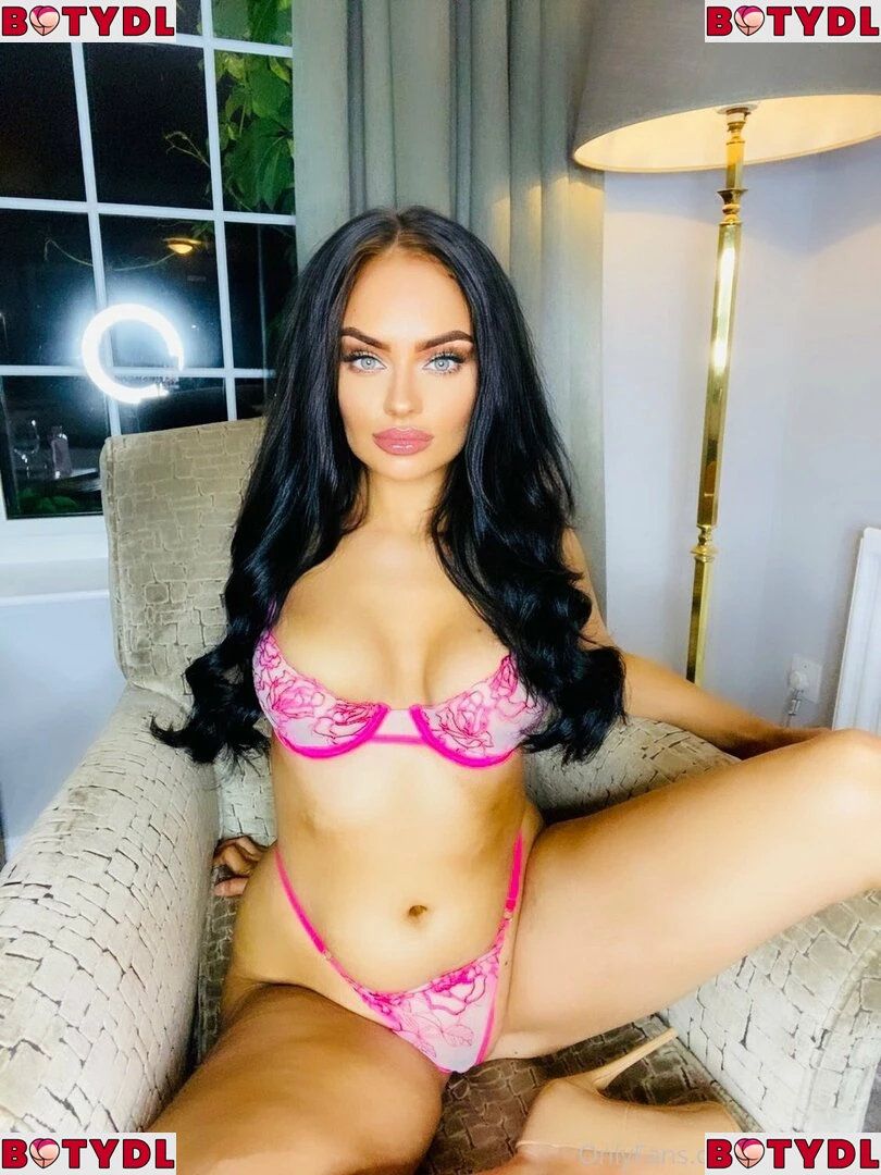 clarajanex Onlyfans Photo Gallery 