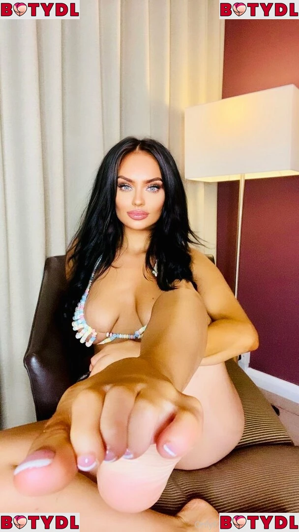 clarajanex Onlyfans Photo Gallery 