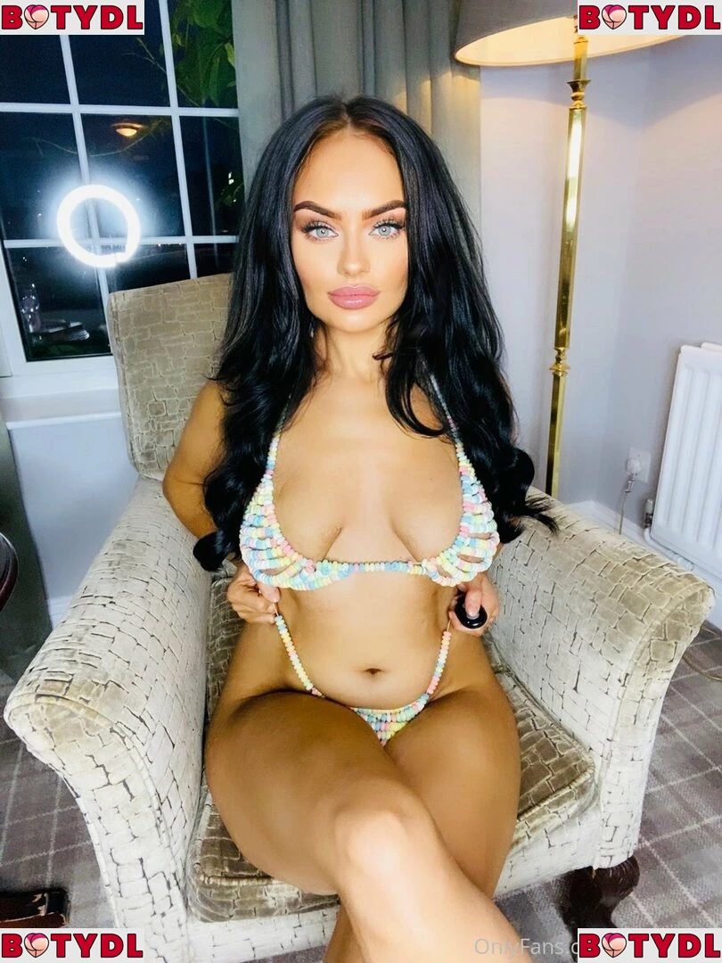 clarajanex Onlyfans Photo Gallery 