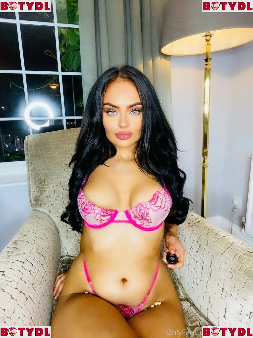 clarajanex Onlyfans Photo Gallery 