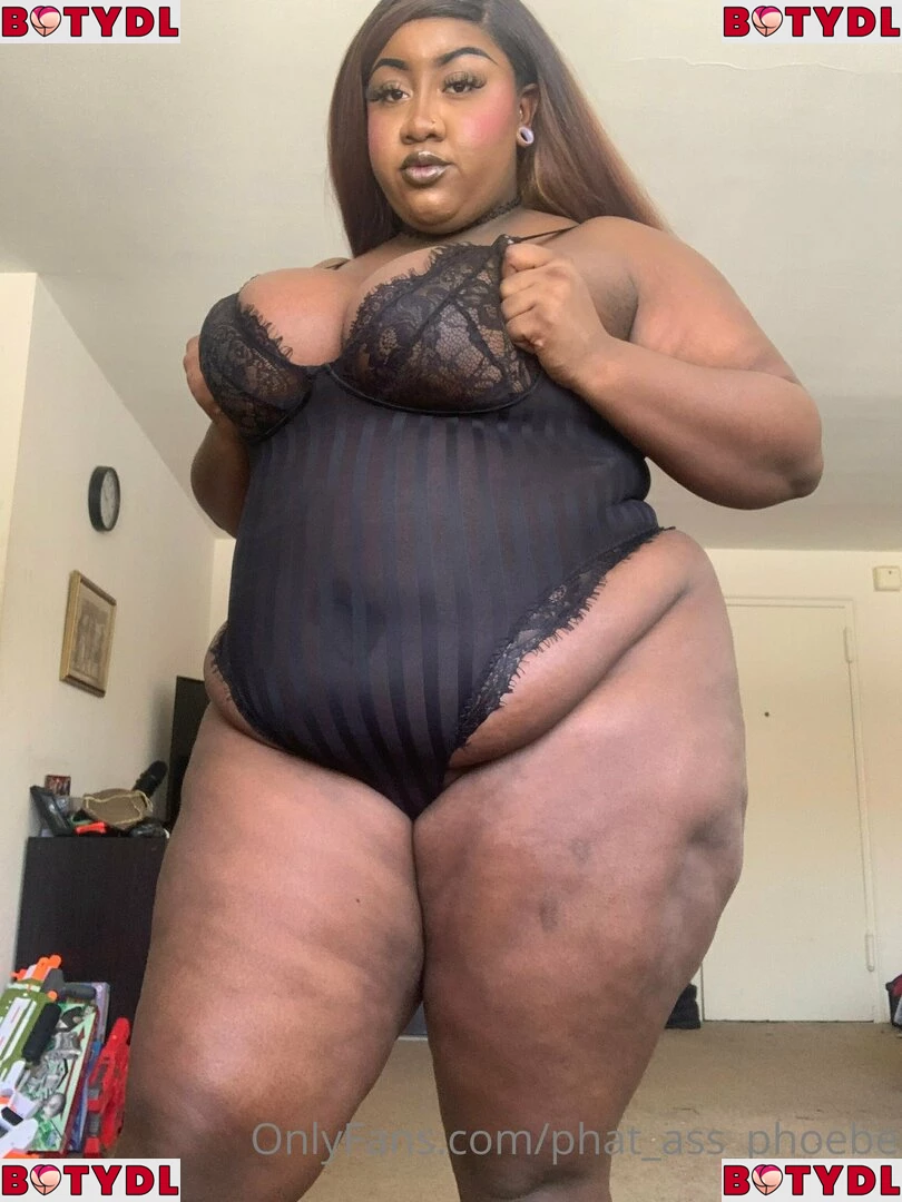 phat_ass_phoebe Onlyfans Photo Gallery 