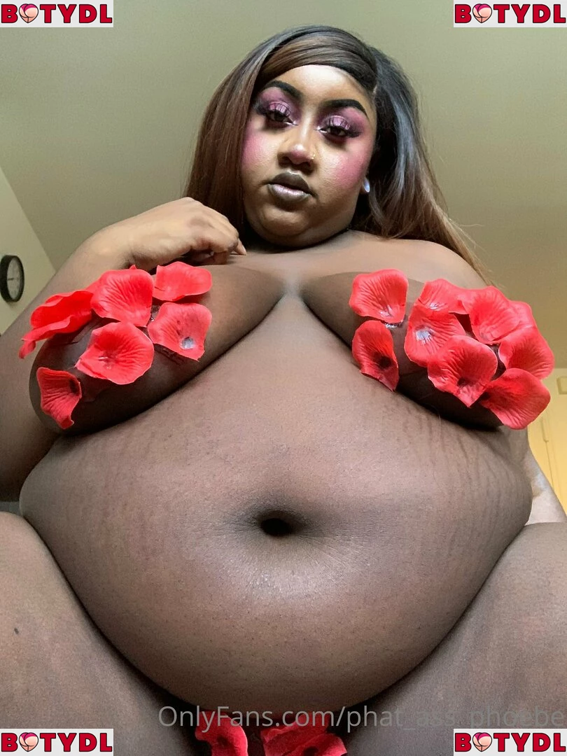 phat_ass_phoebe Onlyfans Photo Gallery 