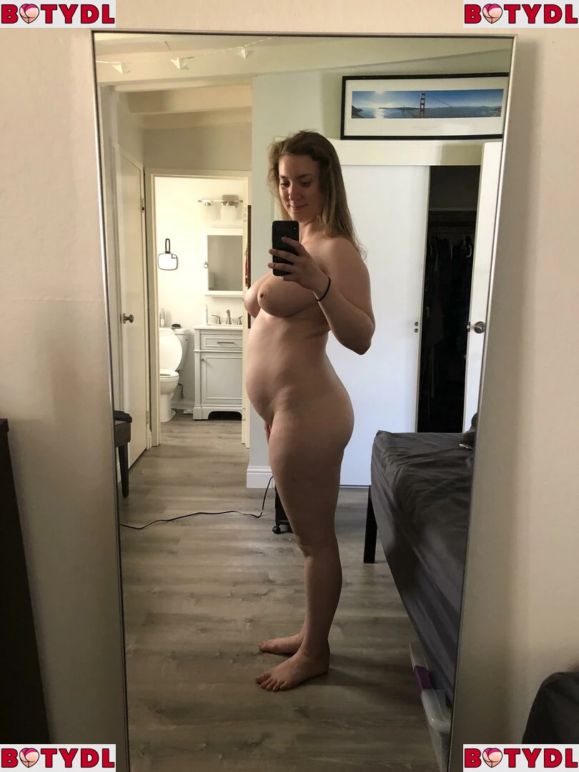 GoodGirlGrow Onlyfans Photo Gallery 