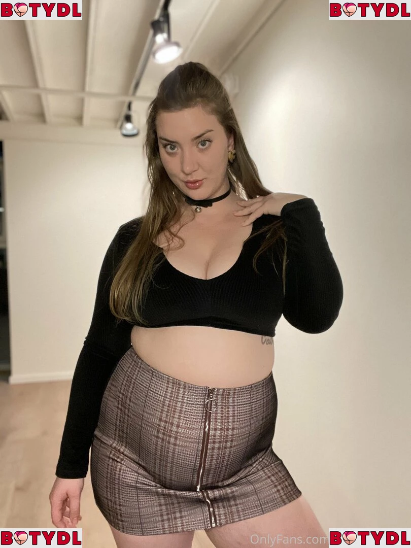 GoodGirlGrow Onlyfans Photo Gallery 