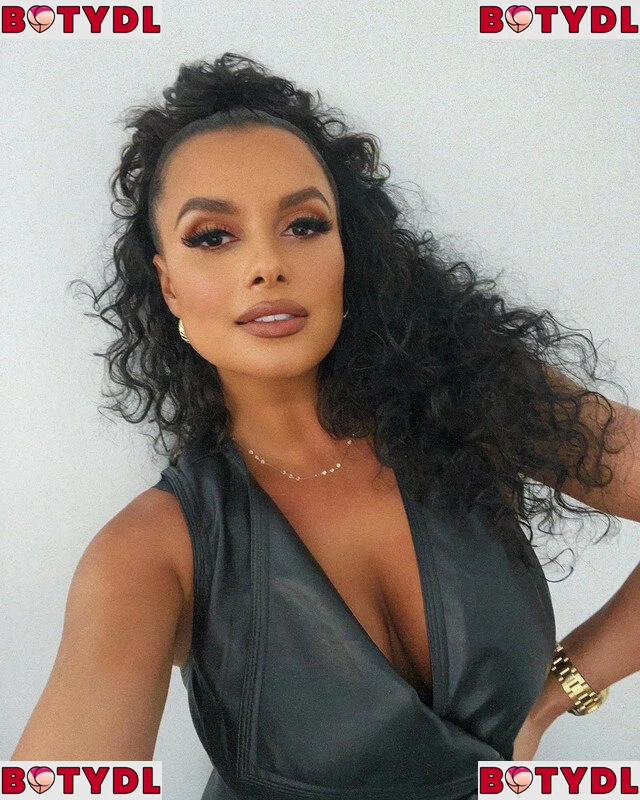 Joy Taylor Onlyfans Photo Gallery 