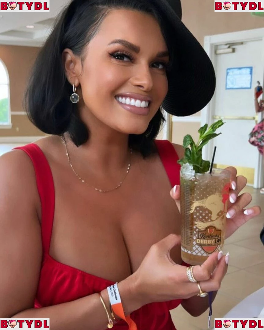 Joy Taylor Onlyfans Photo Gallery 