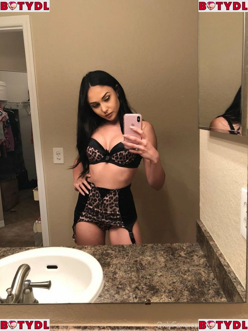 Ariana Marie Onlyfans Photo Gallery 