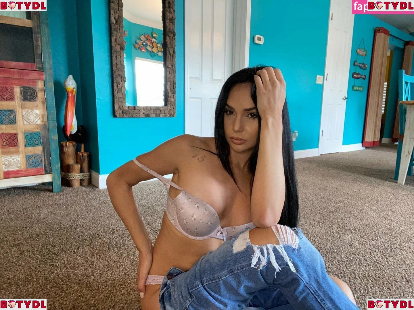 Ariana Marie Onlyfans Photo Gallery 