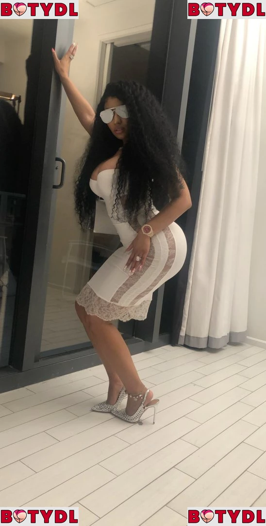 Nicki Minaj Onlyfans Photo Gallery 