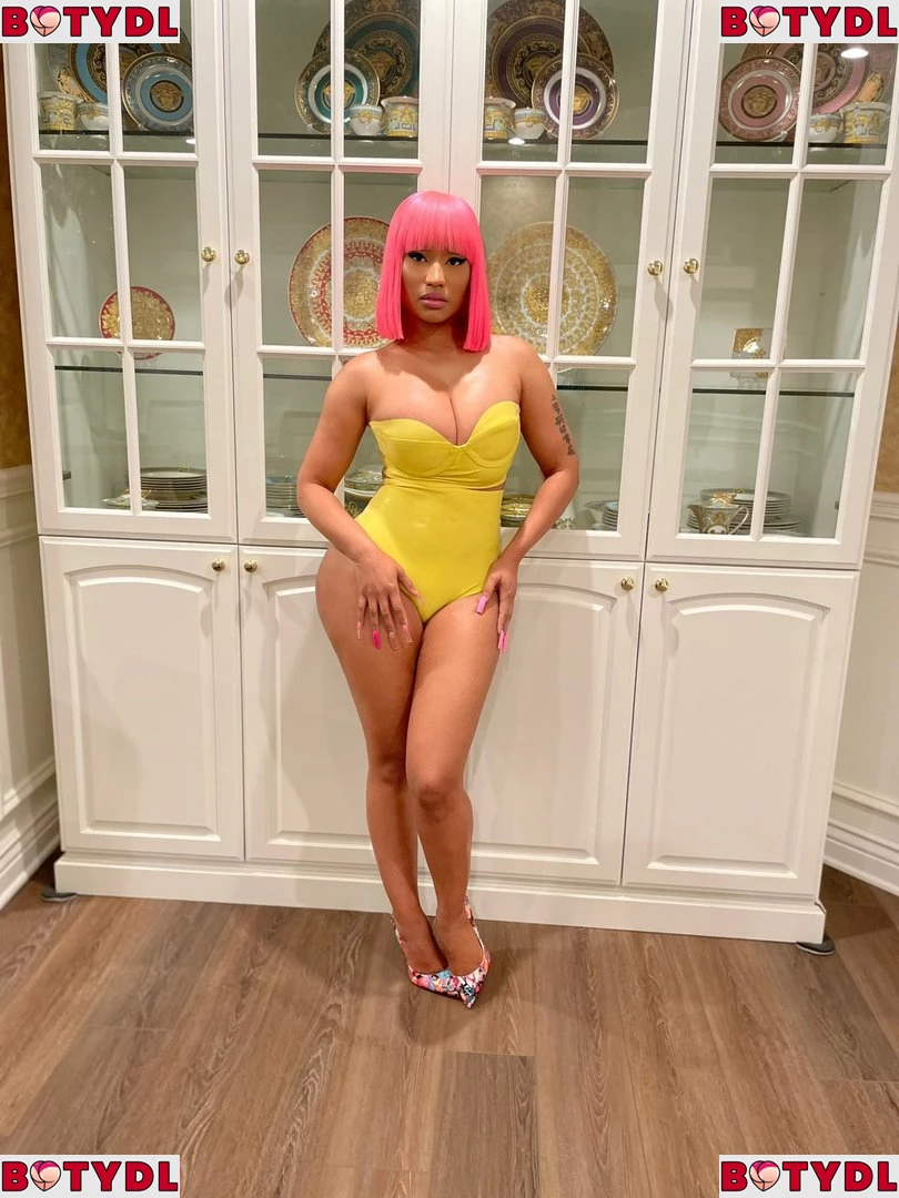 Nicki Minaj Onlyfans Photo Gallery 