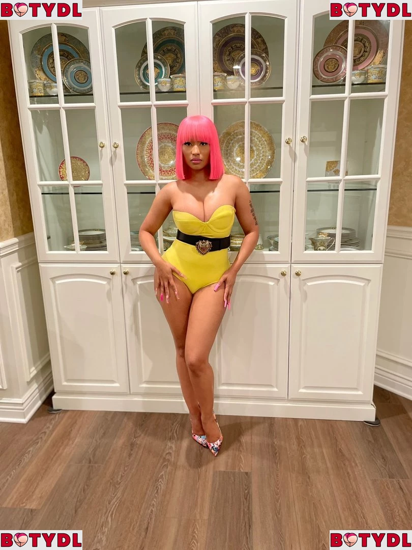 Nicki Minaj Onlyfans Photo Gallery 