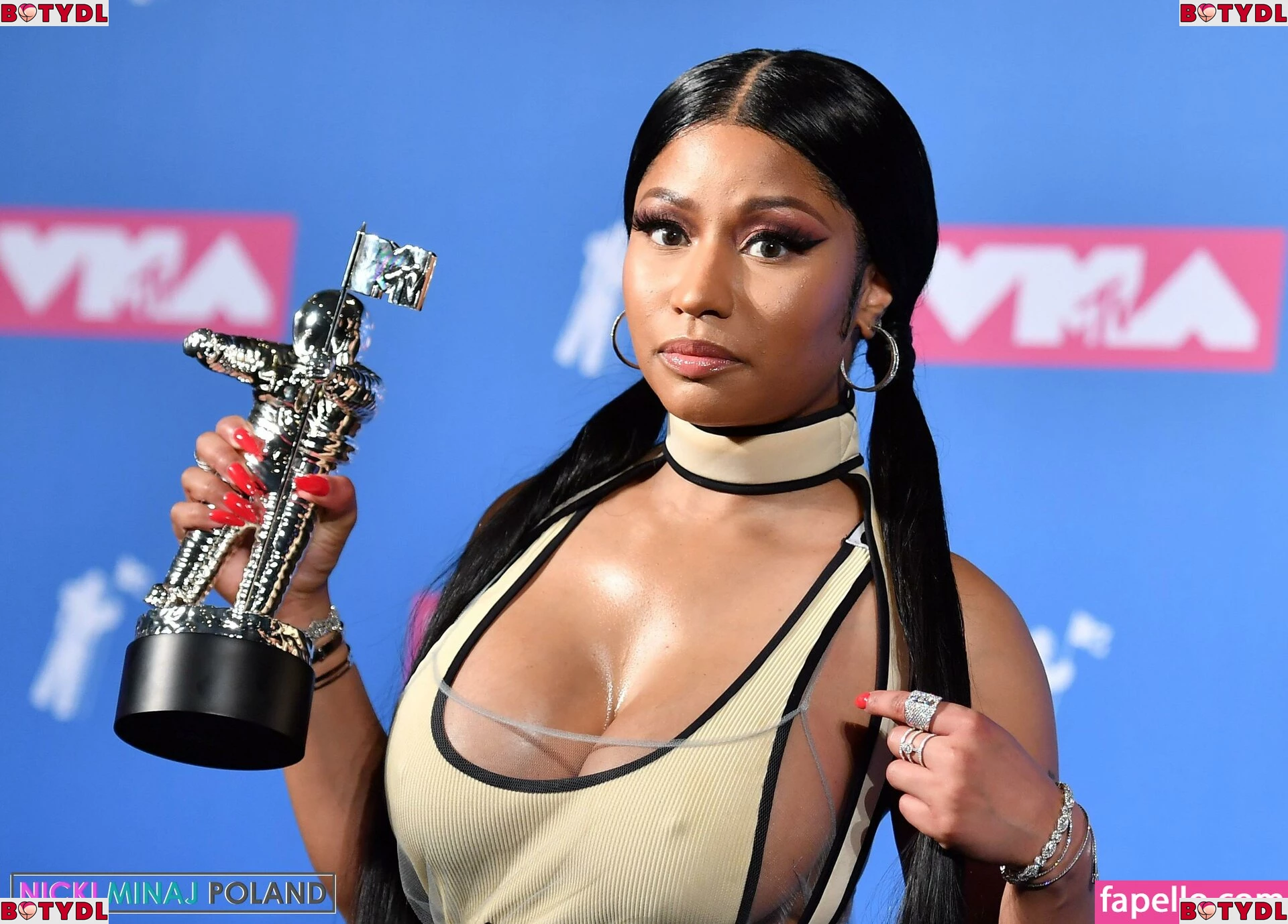 Nicki Minaj Onlyfans Photo Gallery 