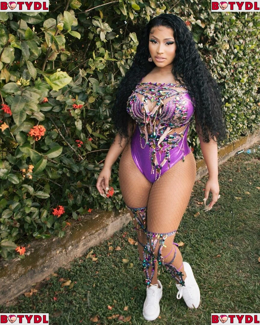 Nicki Minaj Onlyfans Photo Gallery 