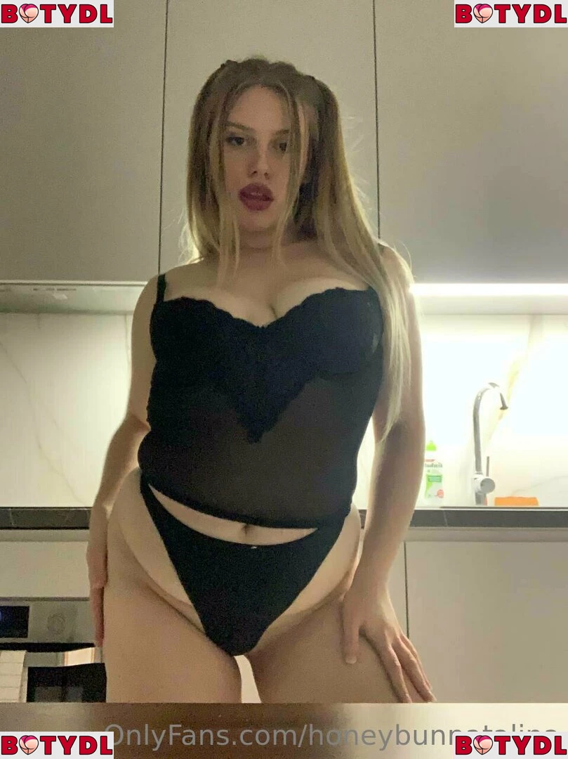 Talisnova Onlyfans Photo Gallery 